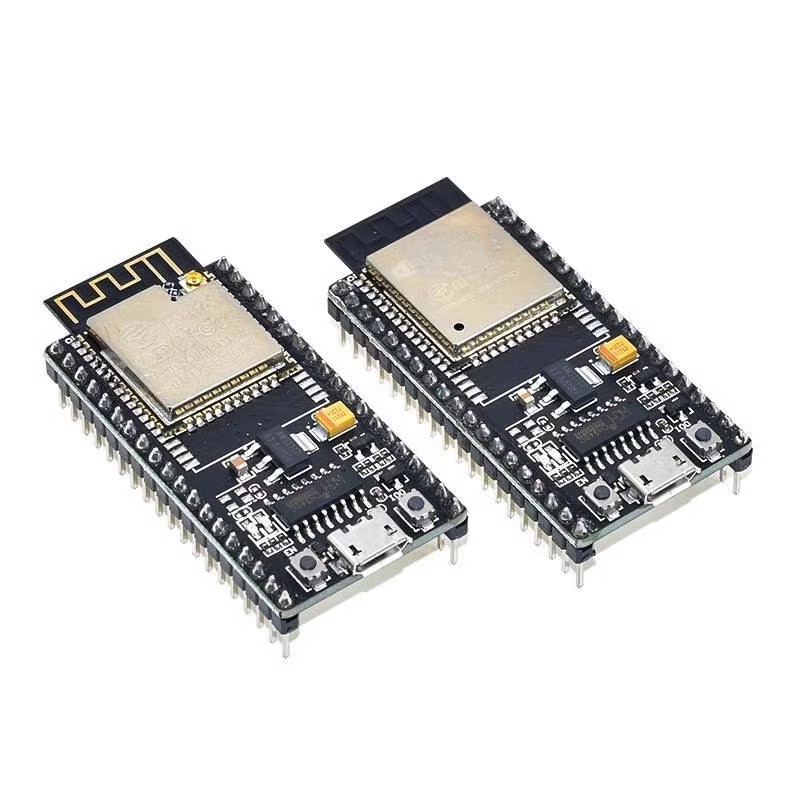 Scheda di sviluppo WiFi NodeMC - Nodemcu 32S recensione e prezzo